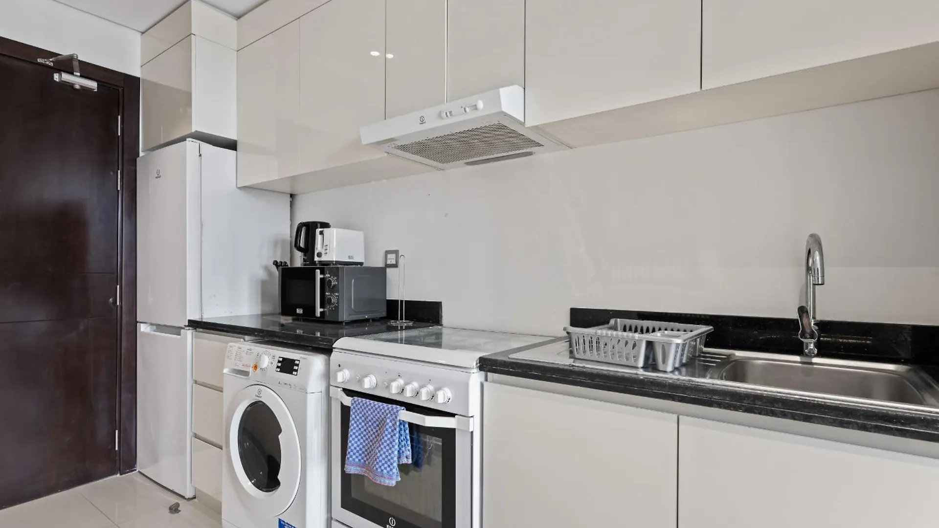 Stylish & Serene Studio In Ghalia, Jvc-16 Dubaj Apartmán
